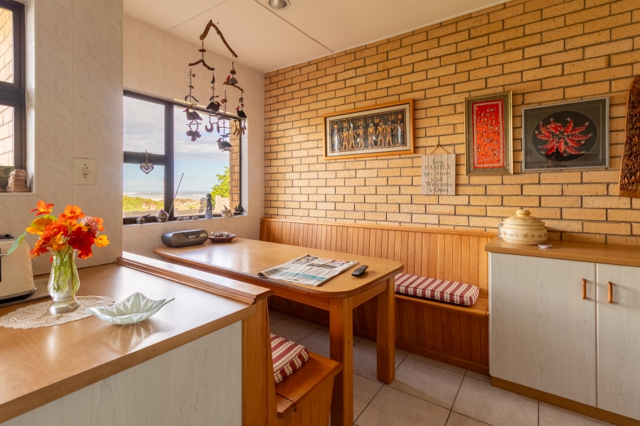 3 Bedroom Property for Sale in Van Riebeeckstrand Western Cape
